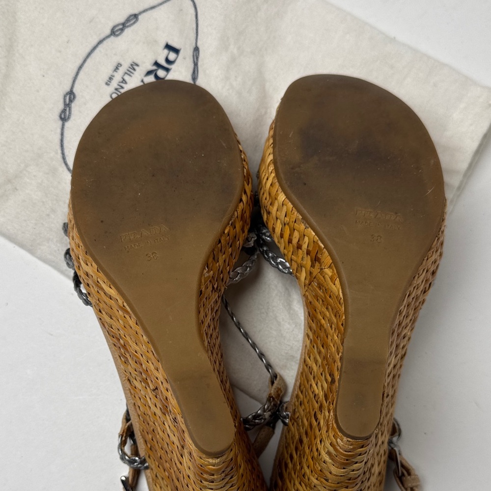 PRADA Woven Wicker Wedge Sandals Metallic Silver Braided Strap 4.5" Heel BOHO 38 - Picture 9 of 16